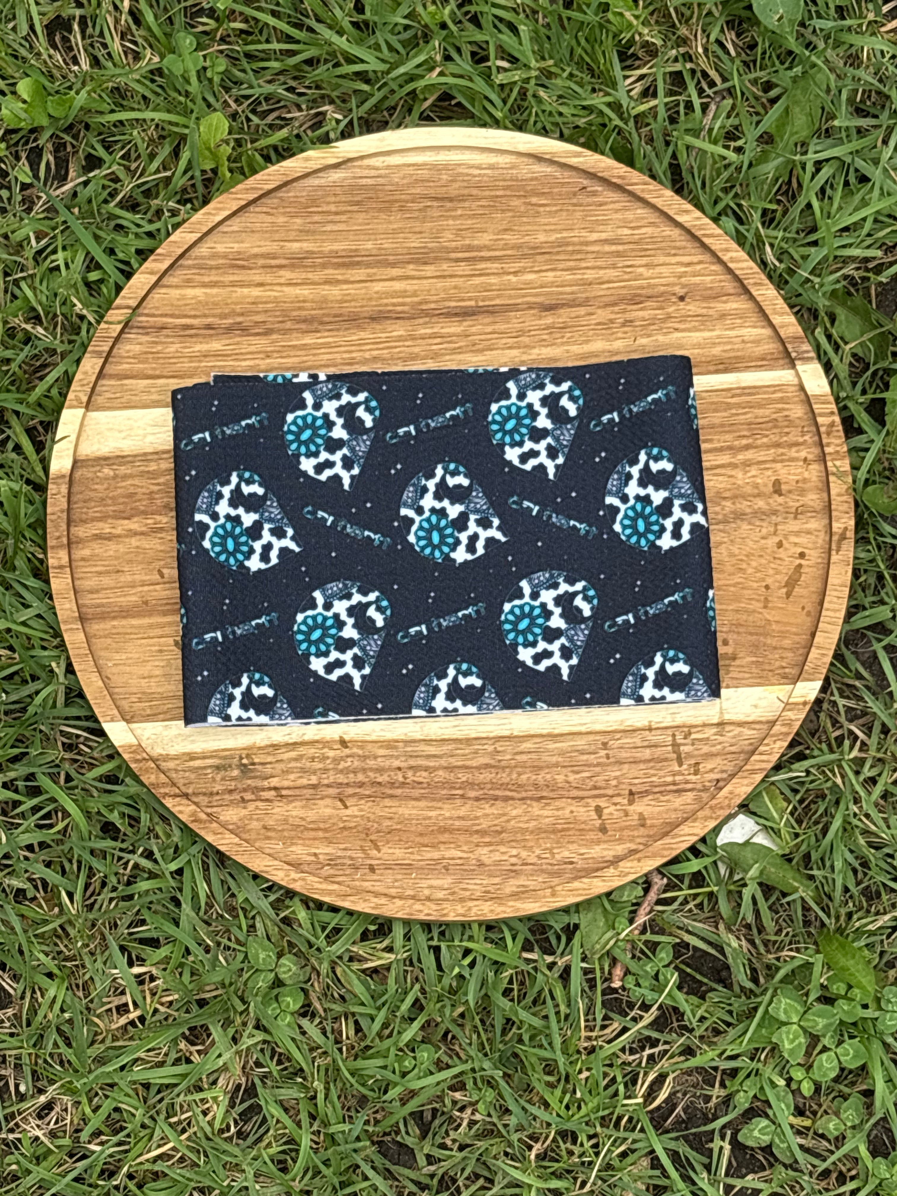 Black and teal CH
